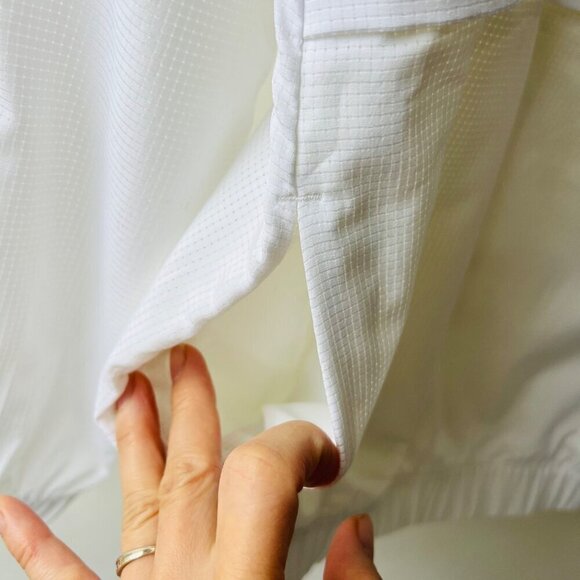 Lululemon Pack lite half zip pullover, White, Size 0-2 J171 - Picture 8 of 14